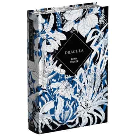 Book cover: Dracula